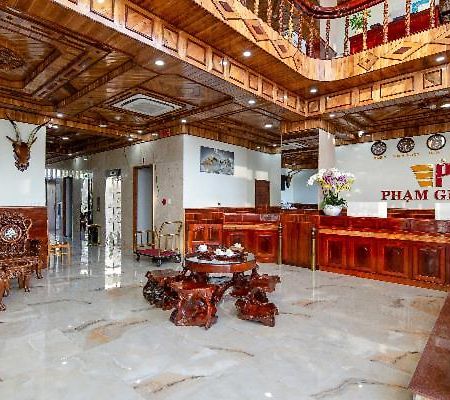 Khach San Pham Gia Da Nang Hotel Exterior photo